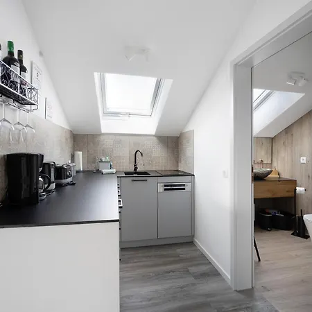 Διαμέρισμα Loft Mit Seeblick Und Innenpool *