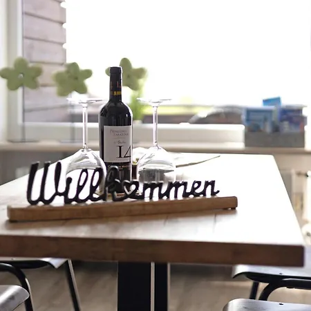 Loft Mit Seeblick Und Innenpool Διαμέρισμα